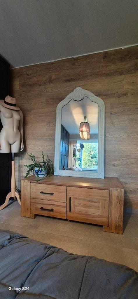 Stijlvol houten tv-meubel /dressoir te koop massief hout, Huis en Inrichting, Stoffering | Behang, Ophalen