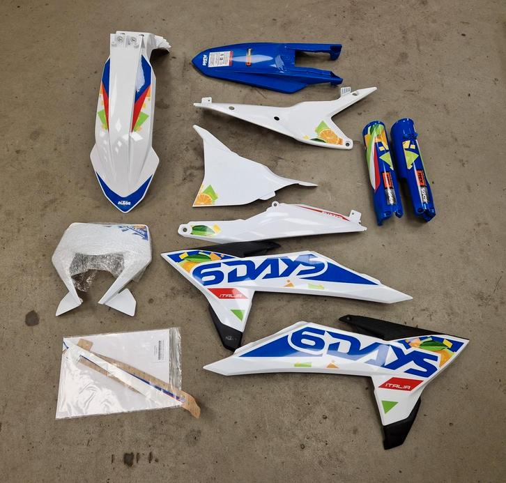 Ktm plastic set exc 2026 sixdays nieuw, Motoren, Onderdelen | Overige, Nieuw, Ophalen of Verzenden