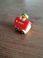 Ancienne petite voiture snoopy de 1965 aviva toy, Utilisé, Enlèvement ou Envoi, Snoopy