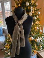 Klein goudkleurig sjaaltje, Kleding | Dames, Mutsen, Sjaals en Handschoenen, Ophalen of Verzenden, Zo goed als nieuw, Sjaal