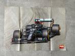 Mercedes poster met formule 1 en amg, Ophalen, Gebruikt, Rechthoekig Liggend, Canvas of Doek