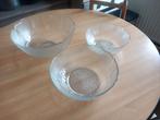 Serie de 3 plats en verre, Ophalen, Glas