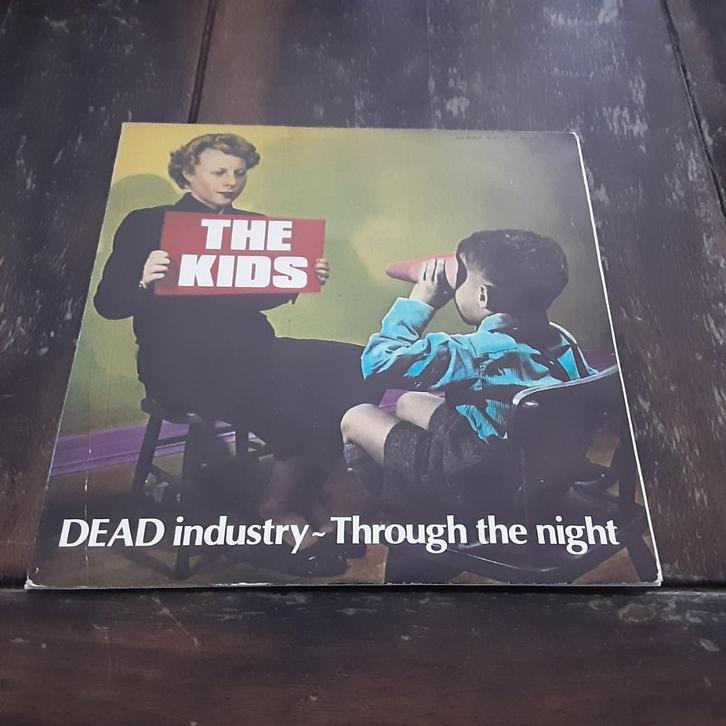 The Kids – Dead Industry / Through The Night, Cd's en Dvd's, Vinyl Singles, Gebruikt, Single, 7 inch, Verzenden