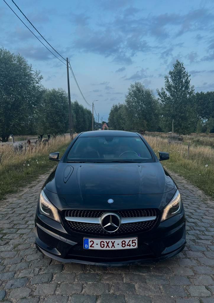 Mercedes-Benz CLA 200 AMG Line, Auto's, Mercedes-Benz, Particulier, CLA, ABS, Airbags, Airconditioning, Alarm, Android Auto, Apple Carplay