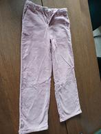 Broek 152, Enlèvement, Pantalon