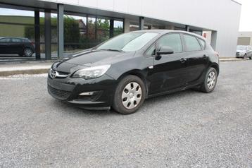 OPEL ASTRA 1.3 TDI AIRCO NAVIGATIE beschikbaar voor biedingen