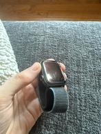 Apple Watch Series 6 met extra bandjes, Handtassen en Accessoires, Smartwatches, Ophalen, Gebruikt, IOS, Grijs