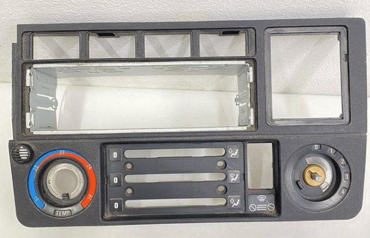 Kachel bedienings paneel BMW 3 serie E30 64111385878 1385878, Auto-onderdelen, Dashboard en Schakelaars, BMW, Gebruikt, Ophalen of Verzenden
