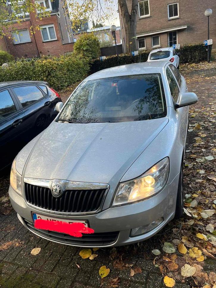 Skoda octavia, Auto's, Skoda, Particulier, Octavia, Airconditioning, Benzine, Euro 5, Automaat, Grijs, Onderhoudsboekje, Ophalen