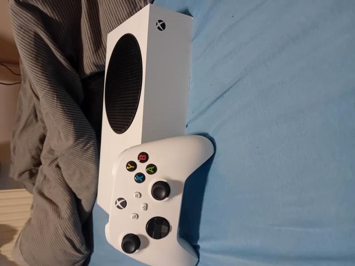 Xbox series s 1tb bekijk beschrijving, Games en Spelcomputers, Spelcomputers | Xbox Series X en S, Nieuw, Xbox Series S, Ophalen