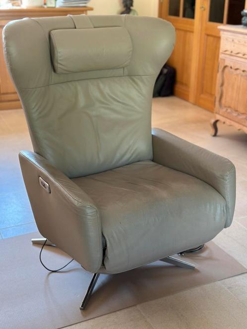 Enzo Kaki elektrische leren relaxfauteuil, Huis en Inrichting, Fauteuils, Gebruikt, Leer, Metaal, 50 tot 75 cm, 75 tot 100 cm