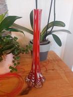 Prachtige gedraaide soliflora vaas type Murano, Ophalen of Verzenden, Gebruikt, Rood