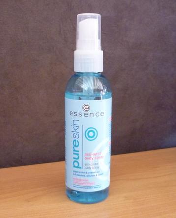 Essence PureSkin Anti-spot body spray 100 ml beschikbaar voor biedingen