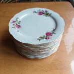 12 assiettes en porcelaine à motif floral, Antiquités & Art, Enlèvement