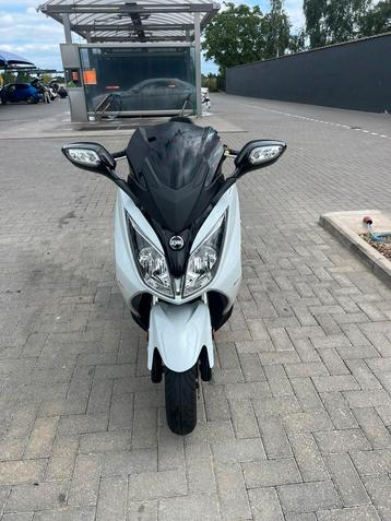 Sym gts 125i sport euro 4 2019 beschikbaar voor biedingen
