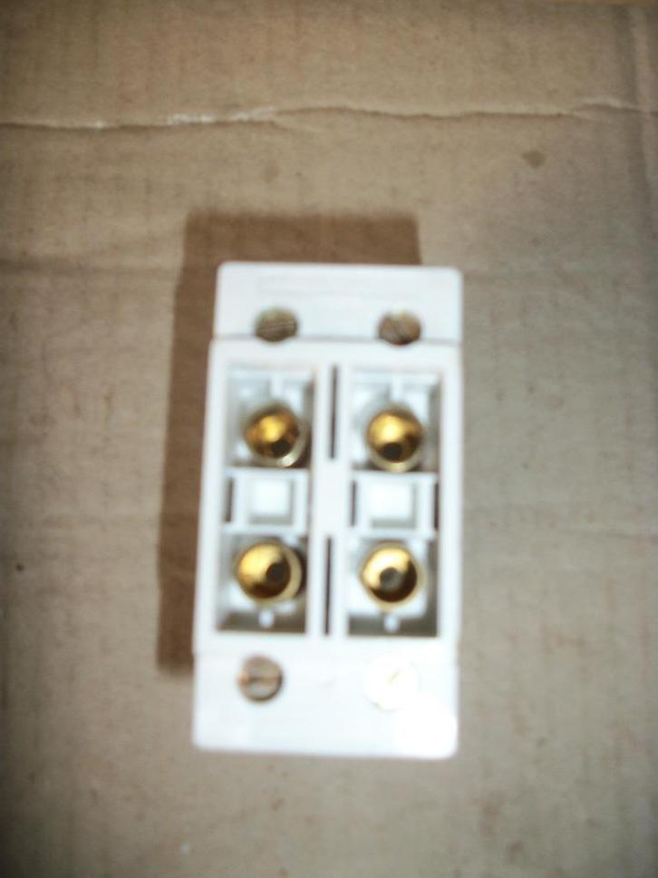 Houder/basis voor mini-jump, Doe-het-zelf en Bouw, Elektriciteit en Kabels, Nieuw, Ophalen