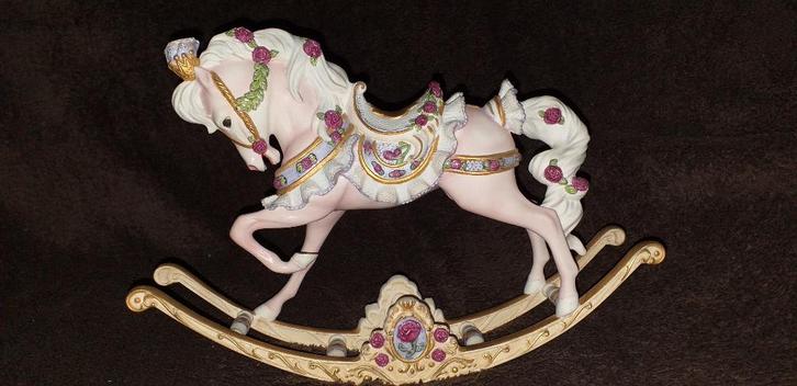 Vintage Victoriaans schommelpaard- Franklin Mint, Collections, Statues & Figurines, Comme neuf, Animal, Envoi
