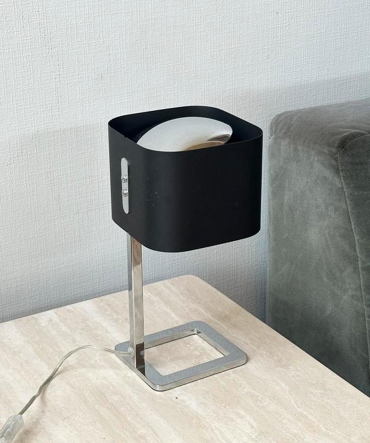 Linea Verdace chroom tafellamp, Antiek en Kunst, Antiek | Verlichting, Ophalen