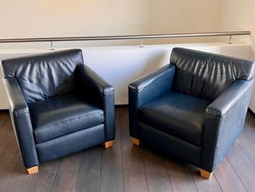 Lederen éénzit, 2 stuks beschikbaar voor biedingen