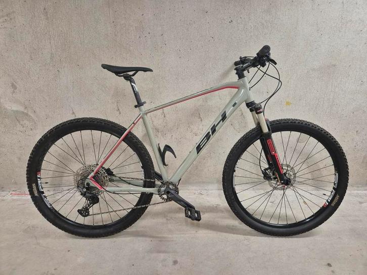 BH Spike 3.0 | Mountainbike | Nieuwstaat!, Fietsen en Brommers, Fietsen | Mountainbikes en ATB, Zo goed als nieuw, Ophalen