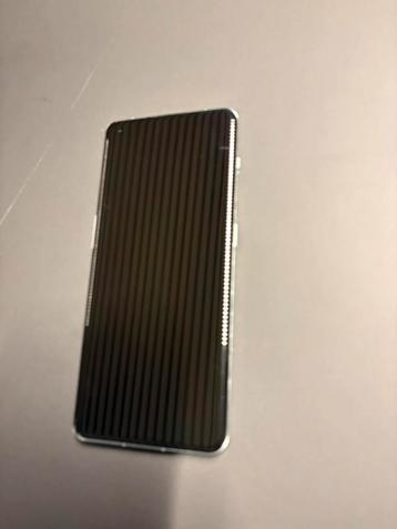 OnePlus 11 beschikbaar voor biedingen