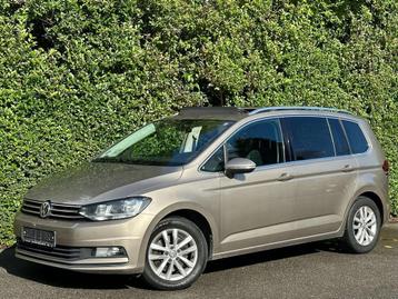 Volkswagen Touran 1.4 TSI+AIRCO+NAVI+TOIT OUVRANT+CARNET VW+ beschikbaar voor biedingen