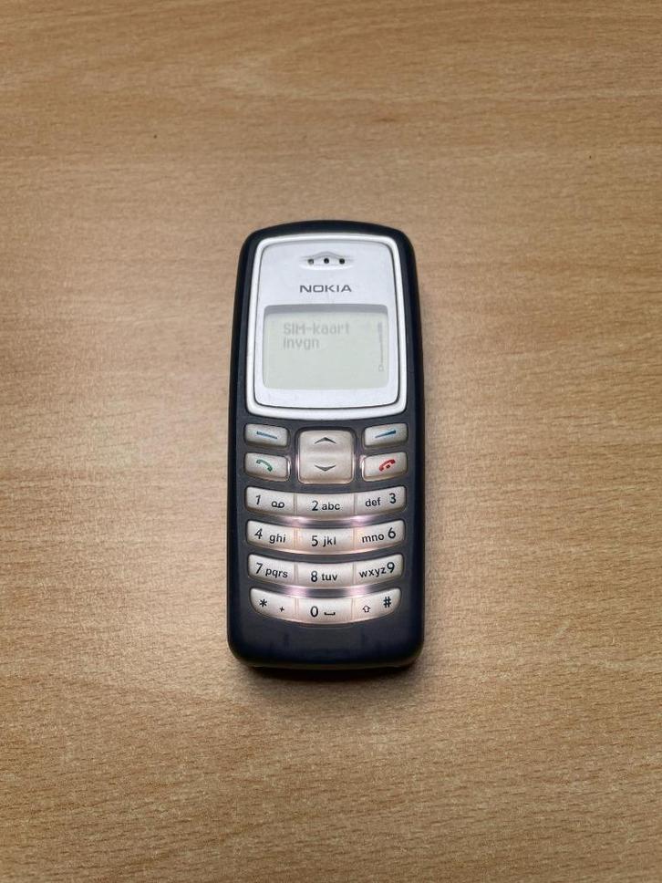 Nokia 2100, Telecommunicatie, Mobiele telefoons | Nokia, Gebruikt, Zonder abonnement, Zonder simlock, Klassiek of Candybar, Fysiek toetsenbord