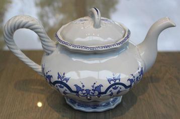 Koffie of theepot beschikbaar voor biedingen