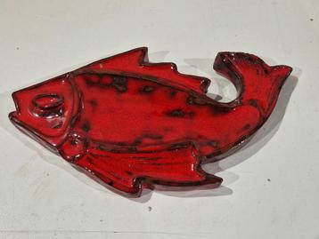 Keramische vis rood en groot , wanddecoratie keramiek  beschikbaar voor biedingen