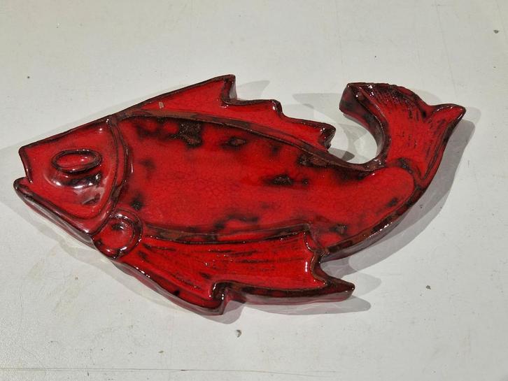 Keramische vis rood en groot , wanddecoratie keramiek, Antiek en Kunst, Antiek | Keramiek en Aardewerk, Ophalen of Verzenden
