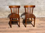 2 oude café stoelen / prijs per stoel, Twee, Gebruikt, Ophalen of Verzenden, Bruin
