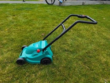 Grasmaaiertje kinderen  beschikbaar voor biedingen