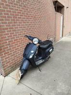 Brommer te koop meer info bellen aub +32472854126, Fietsen en Brommers, Snorfietsen en Snorscooters, Ophalen, Gebruikt, Benzine