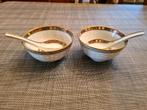 2 Chinese kopjes met 2 lepels, Ophalen