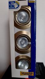 Inbouwspots 230v 3x 50 watt, Nieuw, Plafondspot of Wandspot, Halogeen, Ophalen