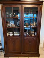 Vitrine merisier ou acajou, Enlèvement, Utilisé