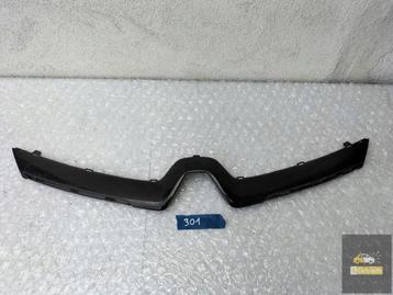 RENAULT CLIO IV GRILLSTRIP beschikbaar voor biedingen