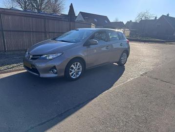 Toyota Auris 1.3 Benzine | 120.000 km | Airco | Bluetooth  beschikbaar voor biedingen