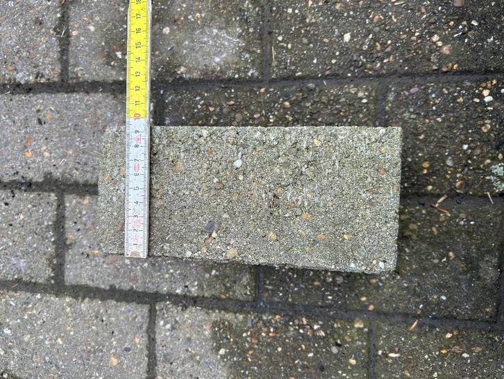 Klinkers 22x11 en 10 cm dik, Tuin en Terras, Tegels en Klinkers, Gebruikt, Klinkers, Beton, Minder dan 5 m², Ophalen