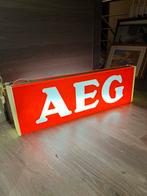 Enseigne lumineuse AEG vintage – Fonctionnelle – Déco indust, Collections, Enlèvement ou Envoi, Utilisé, Table lumineuse ou lampe (néon)