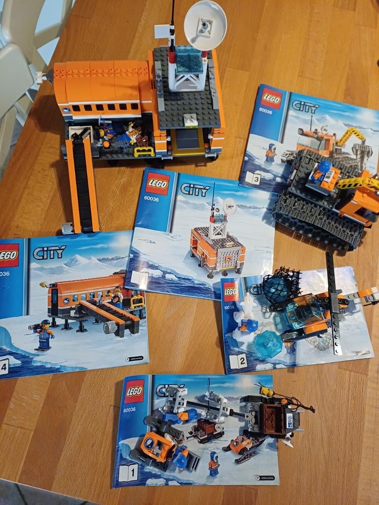 Lego city camp base, Kinderen en Baby's, Speelgoed | Duplo en Lego, City, Compleet, Lego, Ophalen of Verzenden