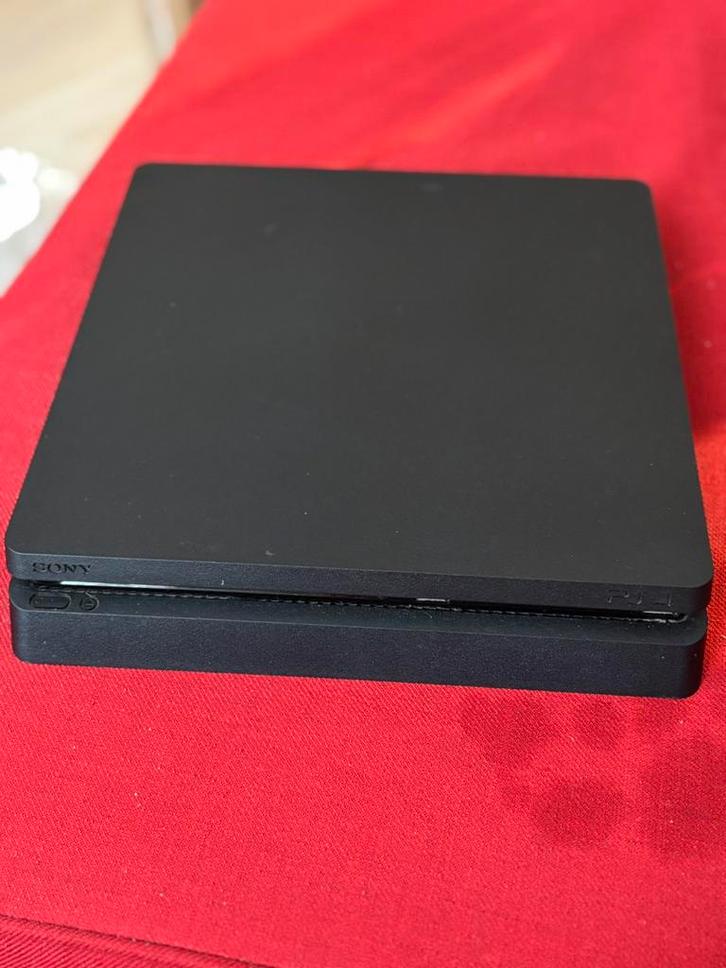 Ps4 slim 1T, Games en Spelcomputers, Spelcomputers | Sony PlayStation 4, Zo goed als nieuw, Slim, 1 TB, Met 1 controller, Ophalen