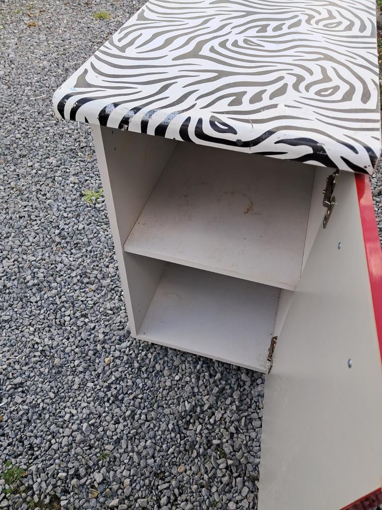 Meuble – GRATUIT – solide, Maison & Meubles, Armoires | Autre, Enlèvement