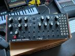 Moog DFAM, Muziek en Instrumenten, Synthesizers, Ophalen, Zo goed als nieuw