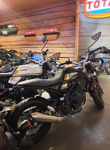 BRIXTON - CROSSFIRE 500 - Ideale 35 Kw Motor, Motos, Entreprise, Brixton, 2 cylindres, Neuf