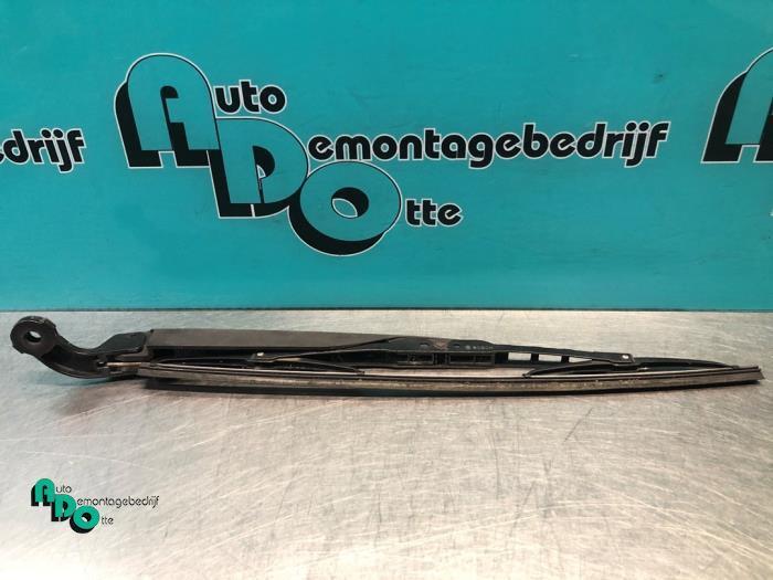 Ruitenwisserarm achter van een Volvo V40, Auto-onderdelen, Ruiten en Toebehoren, Volvo, Gebruikt, 3 maanden garantie, Ophalen of Verzenden