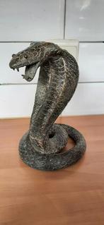 Cobra en bronze, Enlèvement ou Envoi
