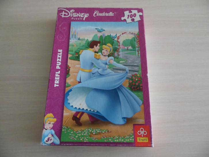 PUZZLE CENDRILLON   100 PIÈCES   DISNEY, Enfants & Bébés, Jouets | Puzzles pour enfants, Comme neuf, 4 à 6 ans, Plus de 50 pièces