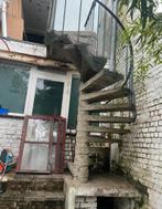 Escalier en pierre en colimaçon, Jardin & Terrasse, Enlèvement, Comme neuf