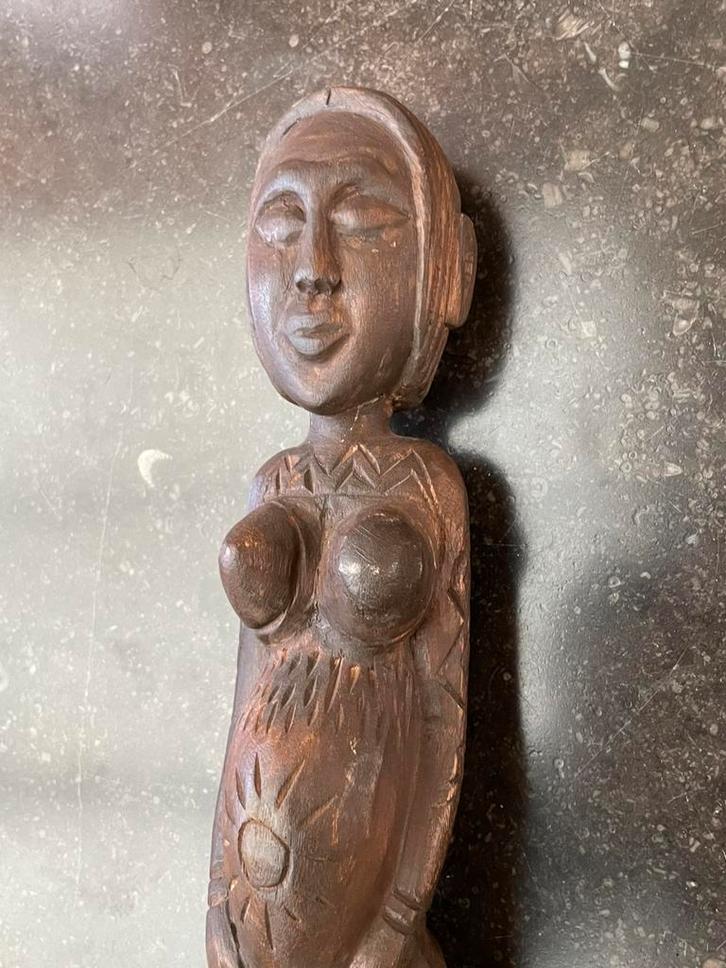 Groot tribaal decoratiebeeld, Antiek en Kunst, Kunst | Niet-Westerse kunst, Ophalen